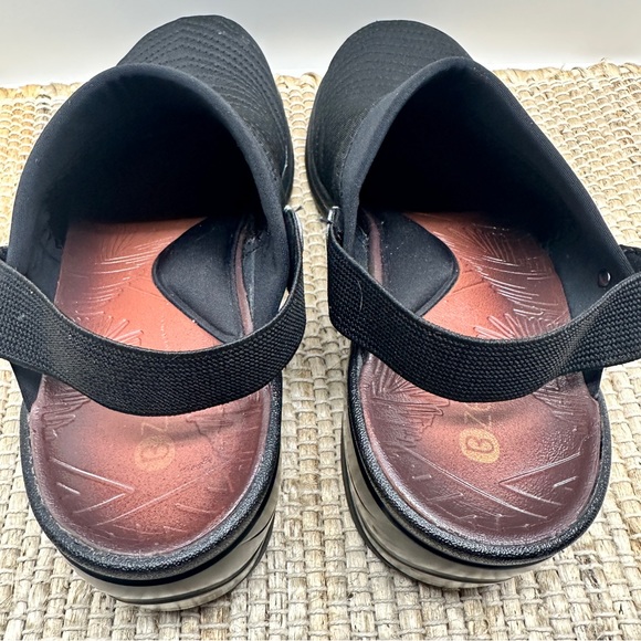 BZEES Kitty Comfort Clog Gel Cushioned Size 9 1/2 Black - Picture 13 of 15